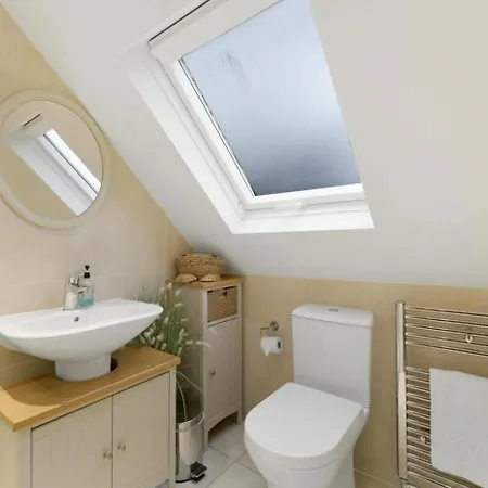 2 Bed In Oc-lr215 度假居 *